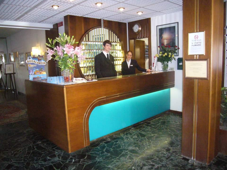 Hotel Florida 리도 디 예솔로 외부 사진