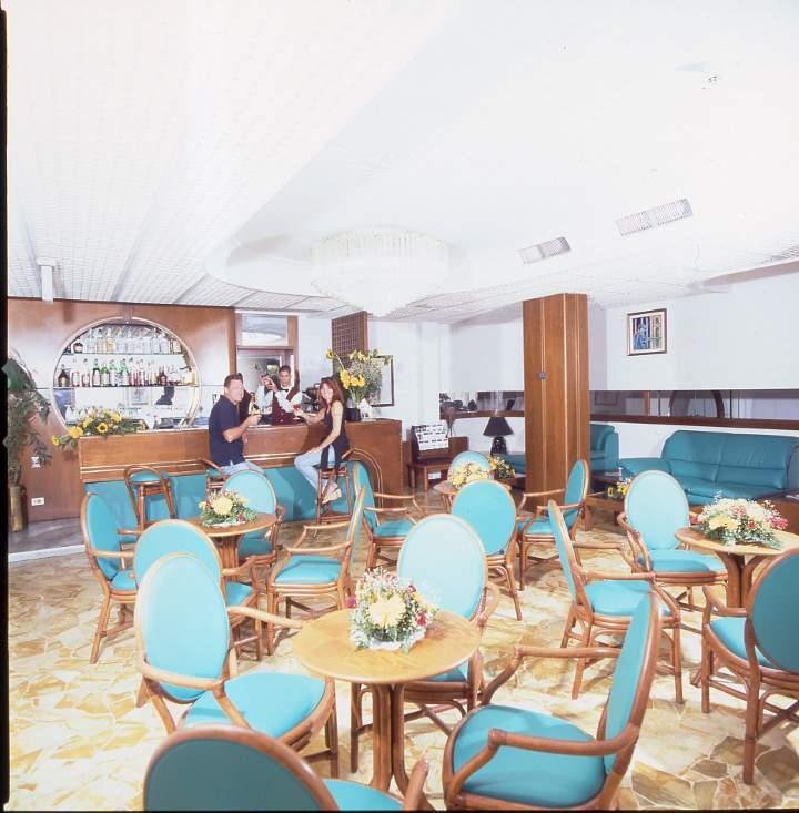 Hotel Florida 리도 디 예솔로 외부 사진